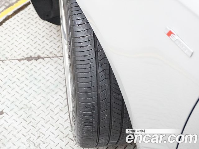 Audi A6 3.0 TFSI Quattro Dynamic S-LINE C6 2011 — фото 22