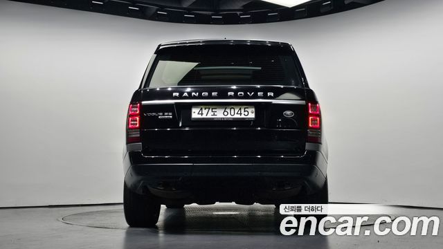 Land Rover Range Rover (IV) 4.4 SDV8 Vogue SE DIESEL 2017 — фото 4