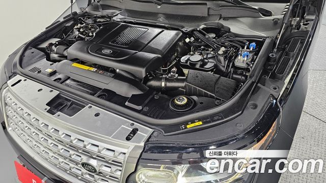 Land Rover Range Rover (IV) 4.4 SDV8 Vogue SE DIESEL 2017 — фото 6