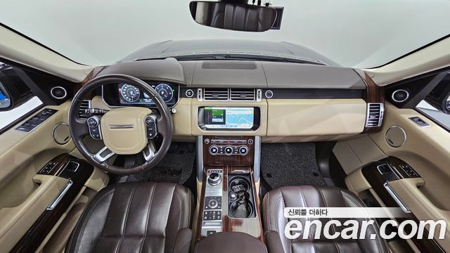 Land Rover Range Rover (IV) 4.4 SDV8 Vogue SE DIESEL 2017 — фото 7