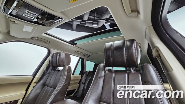 Land Rover Range Rover (IV) 4.4 SDV8 Vogue SE DIESEL 2017 — фото 12