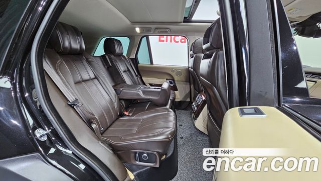 Land Rover Range Rover (IV) 4.4 SDV8 Vogue SE DIESEL 2017 — фото 19