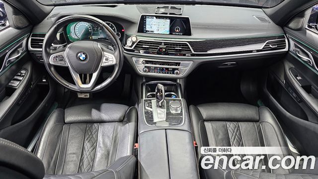 BMW 7 Series (G11) 730Ld xDrive M Sport 2017 — фото 7