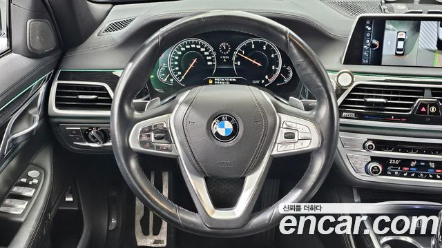 BMW 7 Series (G11) 730Ld xDrive M Sport 2017 — фото 13