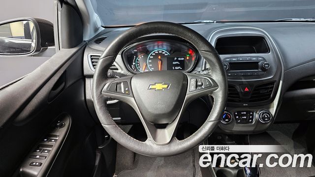 Chevrolet Spark LT 2021 — фото 13