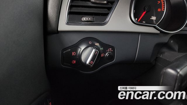 Audi A5 2.0 TFSI Quattro Cabriolet 8F7 2011 — фото 18