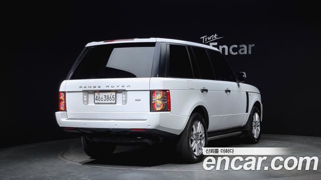 Land Rover Range Rover V8 5.0 Vogue 2011 — фото 2