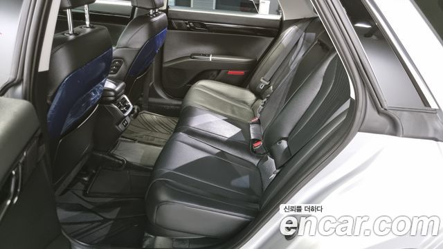 Hyundai Grandeur (GN7) 3.5 LPG 2WD (Taxi) Deluxe 2025 — фото 12
