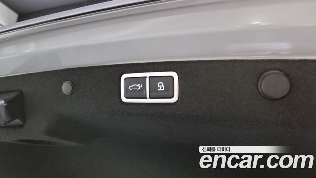 Hyundai Grandeur (GN7) 3.5 LPG 2WD (Taxi) Deluxe 2025 — фото 20