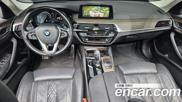 BMW 5 Series (G30) 530i Luxury Plus 2018 — фото 6
