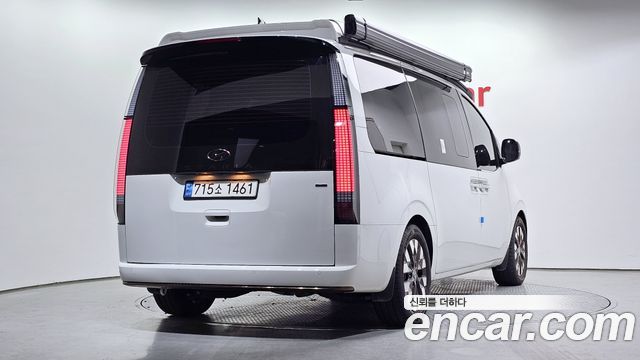 Hyundai Staria 4WD Camper Prestige Camper 11Seater 2023 — фото 2
