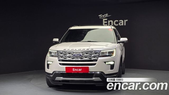 Ford Explorer 2.3 Limited 4WD 5th 2018 — фото 3