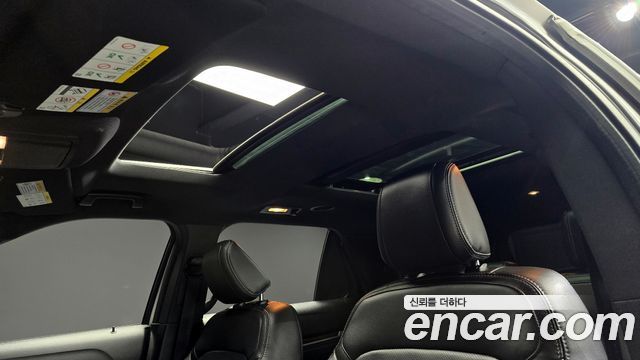 Ford Explorer 2.3 Limited 4WD 5th 2018 — фото 19