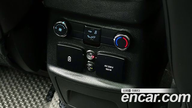 Ford Explorer 2.3 Limited 4WD 5th 2018 — фото 20