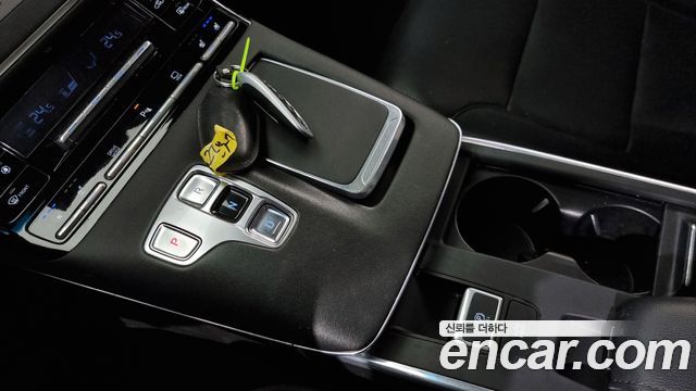 Hyundai Grandeur (IG) 2.5 Premium Choice 2021 — фото 9