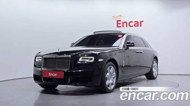 Rolls-Royce Ghost 6.6 EWB V12