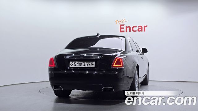 Rolls-Royce Ghost 6.6 EWB V12 2020 — фото 4