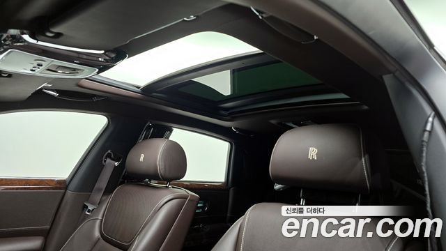Rolls-Royce Ghost 6.6 EWB V12 2020 — фото 22