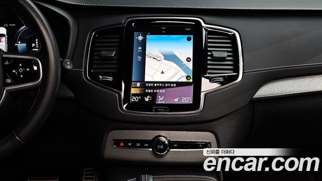Volvo XC90 (II) T8 R-Design Hybrid 2021 — фото 19