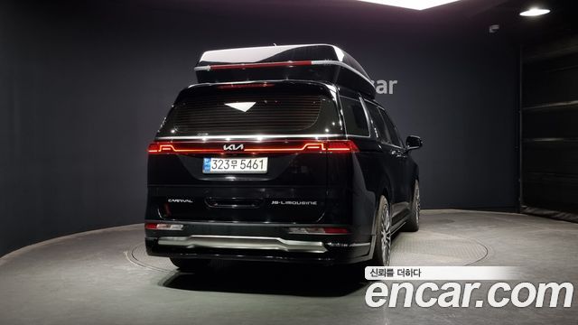 Kia Carnival (IV) Gasoline 7-seater Limousine(Special vehicle) 2022 — фото 4