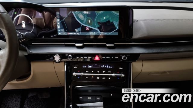 Kia Carnival (IV) Gasoline 7-seater Limousine(Special vehicle) 2022 — фото 14