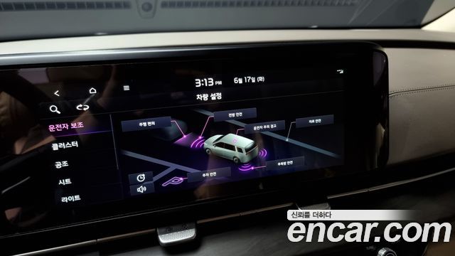 Kia Carnival (IV) Gasoline 7-seater Limousine(Special vehicle) 2022 — фото 16