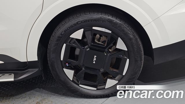 Kia Carnival (IV) Gasoline 7-Seater Hi Limousine Signature 2024 — фото 5