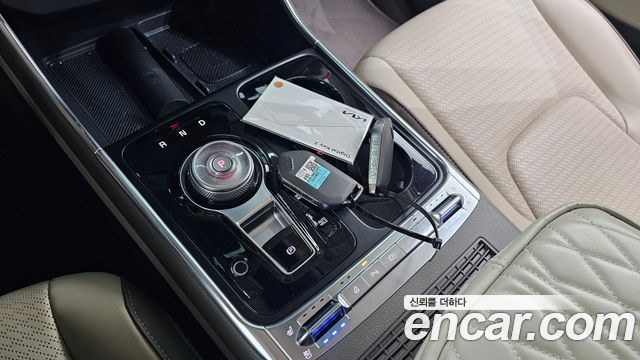 Kia Carnival (IV) Gasoline 7-Seater Hi Limousine Signature 2024 — фото 9