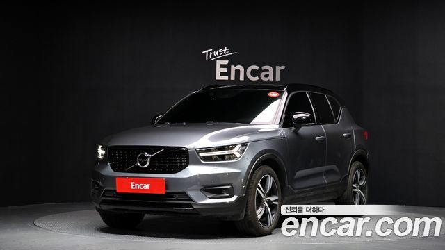 Volvo XC40 T4 R-Design