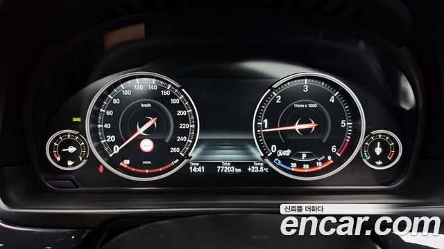 BMW 5 Series (F10) 520d xDrive 2014 — фото 8