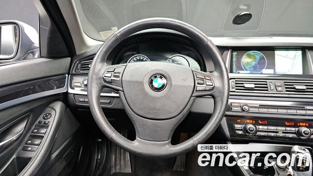 BMW 5 Series (F10) 520d xDrive 2014 — фото 13