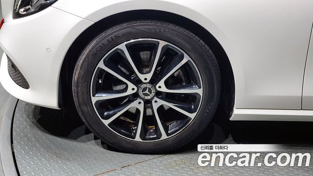 Mercedes-Benz E-Class (W213) E250 Avantgarde 2020 — фото 5