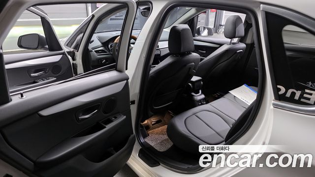 BMW 2 Series Active Tourer (F45) Joy 2020 — фото 11