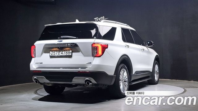 Ford Explorer (VI) 2.3 LimIted 4WD 2020 — фото 2