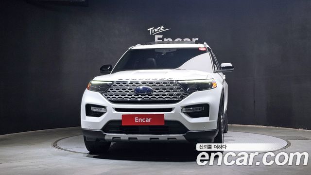 Ford Explorer (VI) 2.3 LimIted 4WD 2020 — фото 3