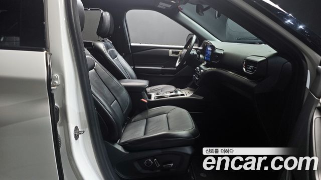 Ford Explorer (VI) 2.3 LimIted 4WD 2020 — фото 11
