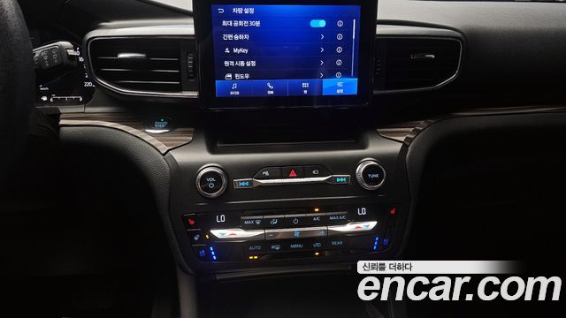 Ford Explorer (VI) 2.3 LimIted 4WD 2020 — фото 16