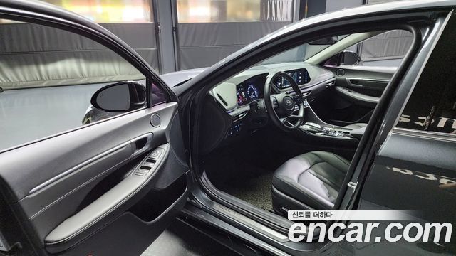 Hyundai Sonata (DN8) 2.0 Premium Plus 2022 — фото 10