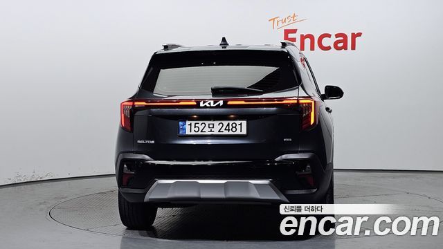 Kia Seltos Gasoline 1.6 Turbo 4WD Signature 2023 — фото 4