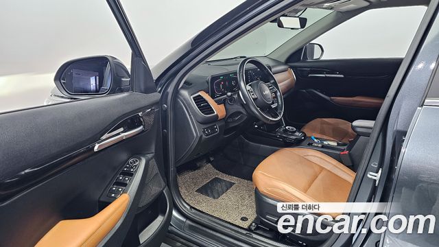 Kia Seltos Gasoline 1.6 Turbo 4WD Signature 2023 — фото 11