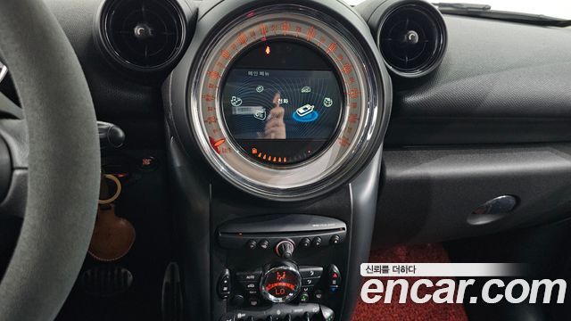 MINI Cooper SD Paceman Standard 2013 — фото 14