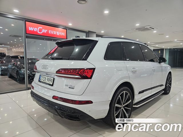 Audi Q7 (4M) 55 TFSI Quattro Premium 2021 — фото 2