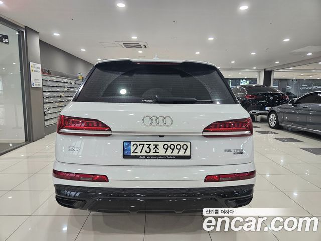 Audi Q7 (4M) 55 TFSI Quattro Premium 2021 — фото 4
