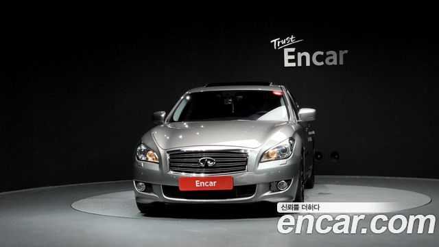 Infiniti M56 Sports Type Y51 2011 — фото 3