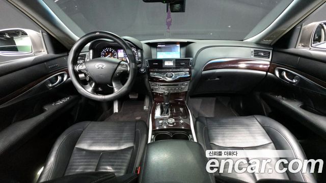 Infiniti M56 Sports Type Y51 2011 — фото 7