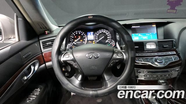 Infiniti M56 Sports Type Y51 2011 — фото 13