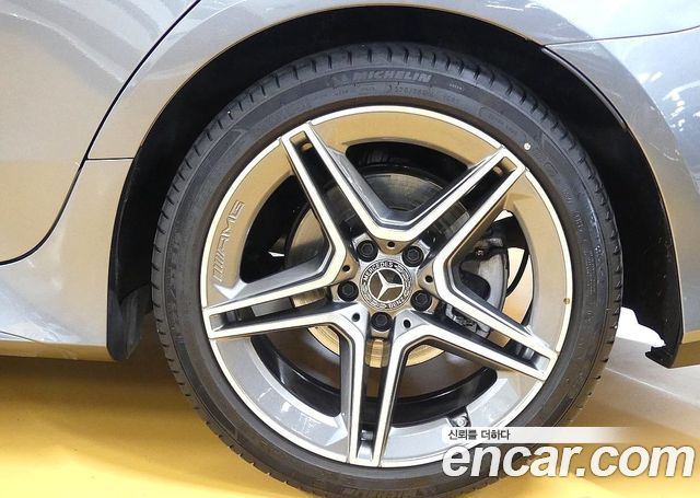 Mercedes-Benz CLS-Class (C257) CLS300d 4MATIC 2023 — фото 5