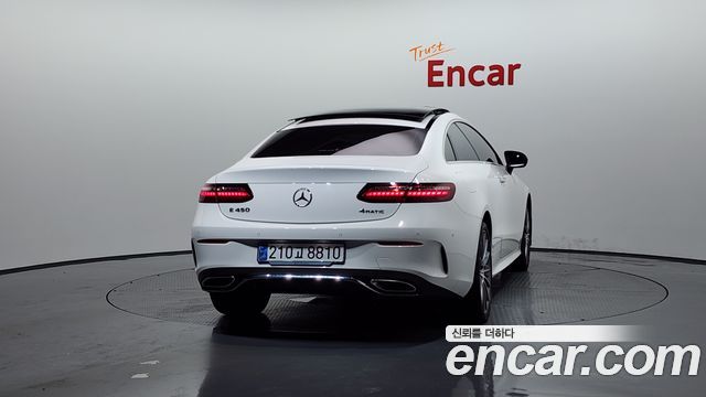 Mercedes-Benz E-Class (W213) E450 4MATIC Coupe 2023 — фото 4