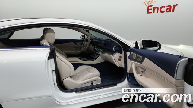 Mercedes-Benz E-Class (W213) E450 4MATIC Coupe 2023 — фото 11