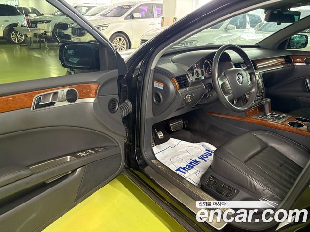 Volkswagen Phaeton V6 3.0 TDI VW611 2013 — фото 10